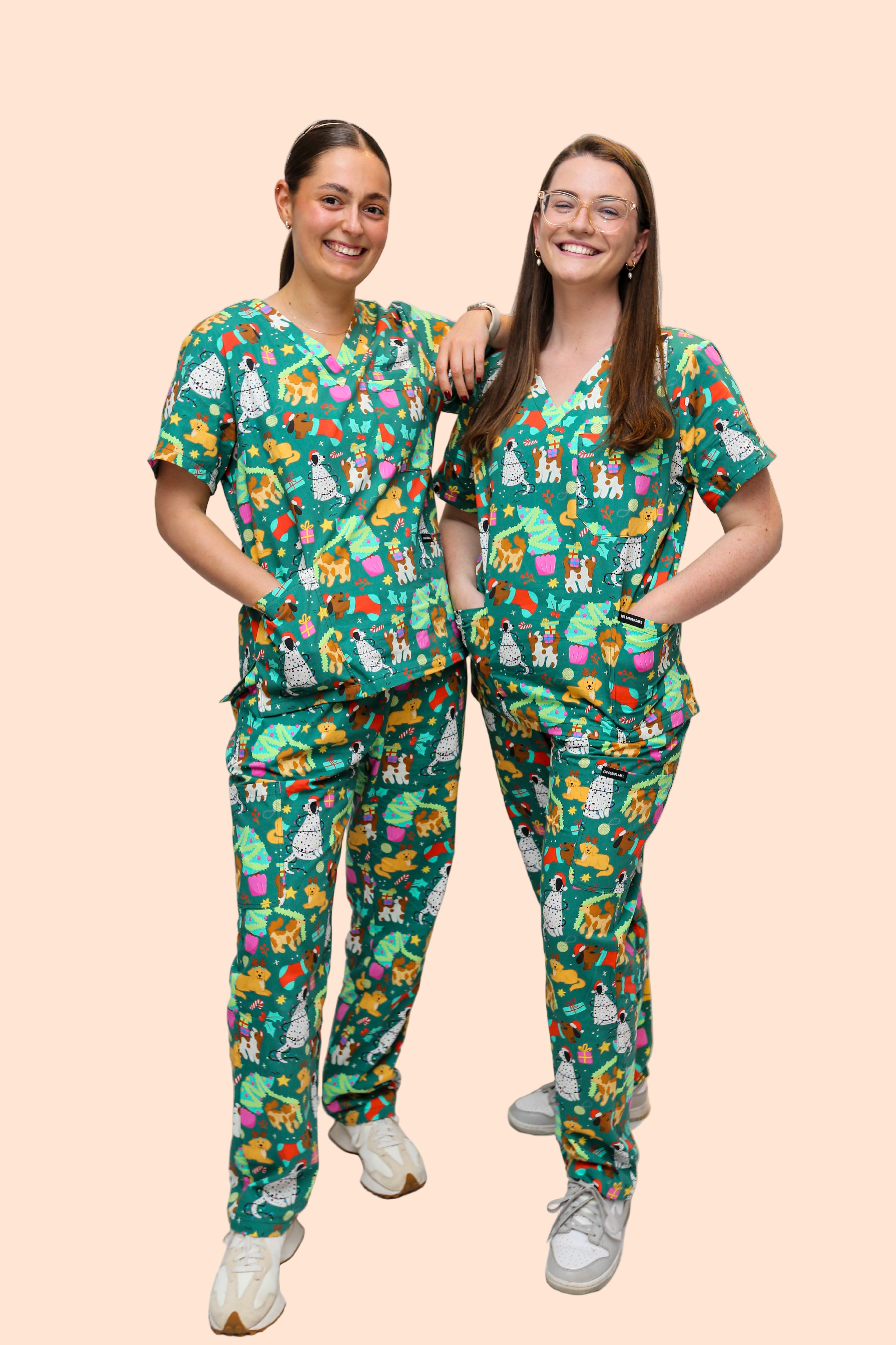 Christmas Puppies Scrub Set